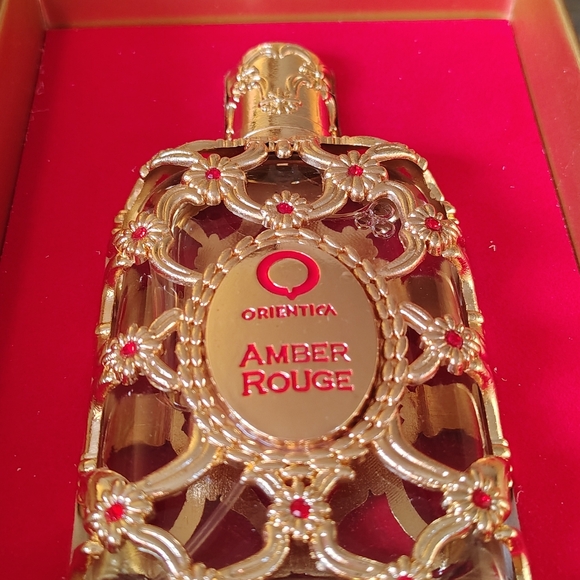Amber Rouge perfume - Picture 2 of 5